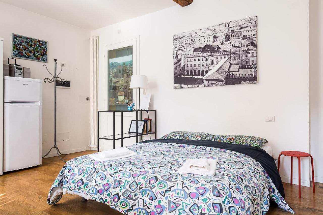 Travel House Bologna Apartment Ngoại thất bức ảnh
