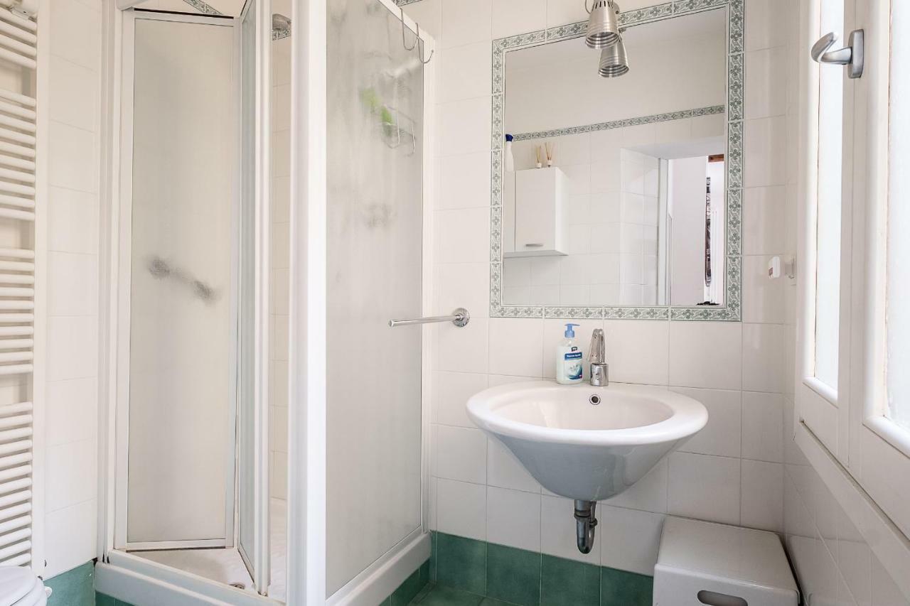 Travel House Bologna Apartment Ngoại thất bức ảnh