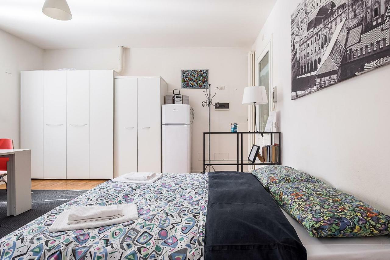 Travel House Bologna Apartment Ngoại thất bức ảnh
